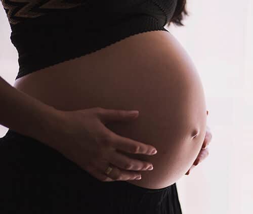 การตั้งครรภ์ทำให้ร่างกายสูญเสียแคลเซียมเป็นจำนวนมาก